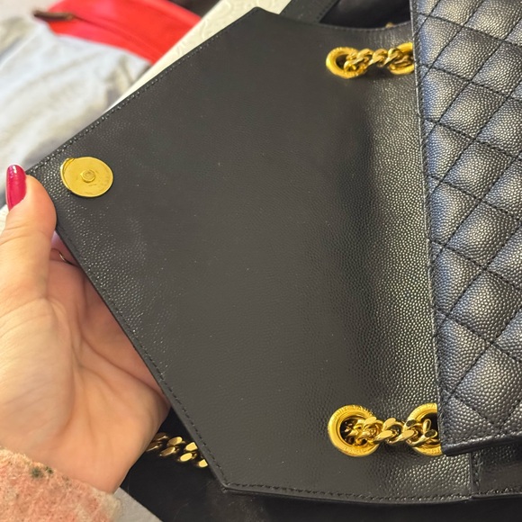 Yves Saint Laurent Paris Caviar leather Envelope bag - Picture 12 of 16